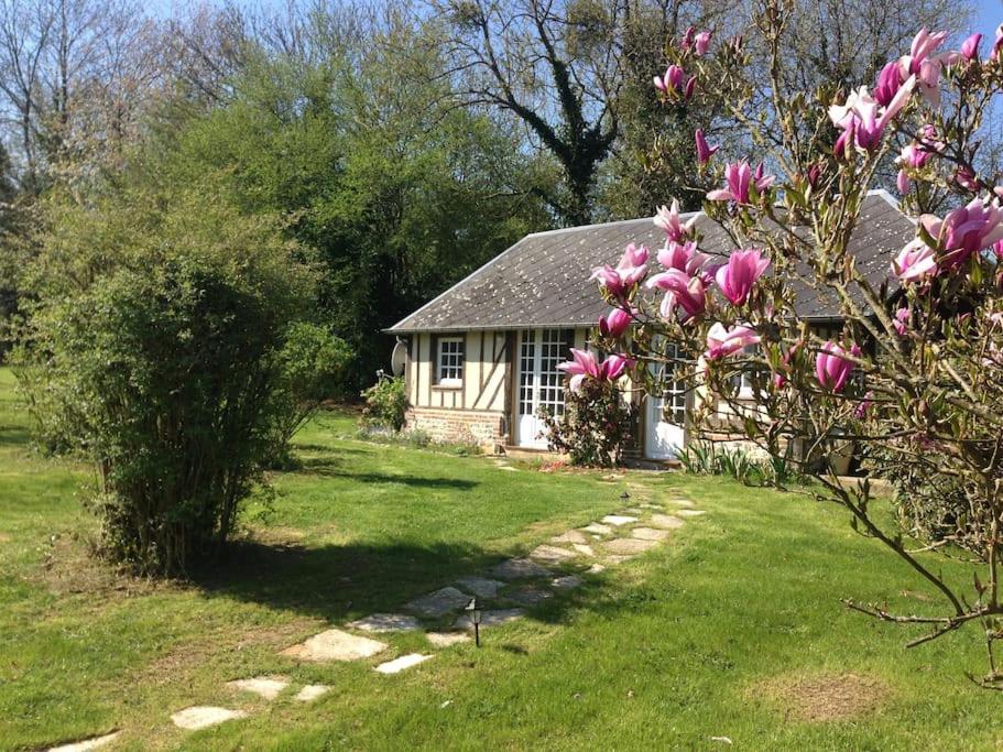 Villa Domaine Du Bois L'Abbe Épaignes Exterior foto